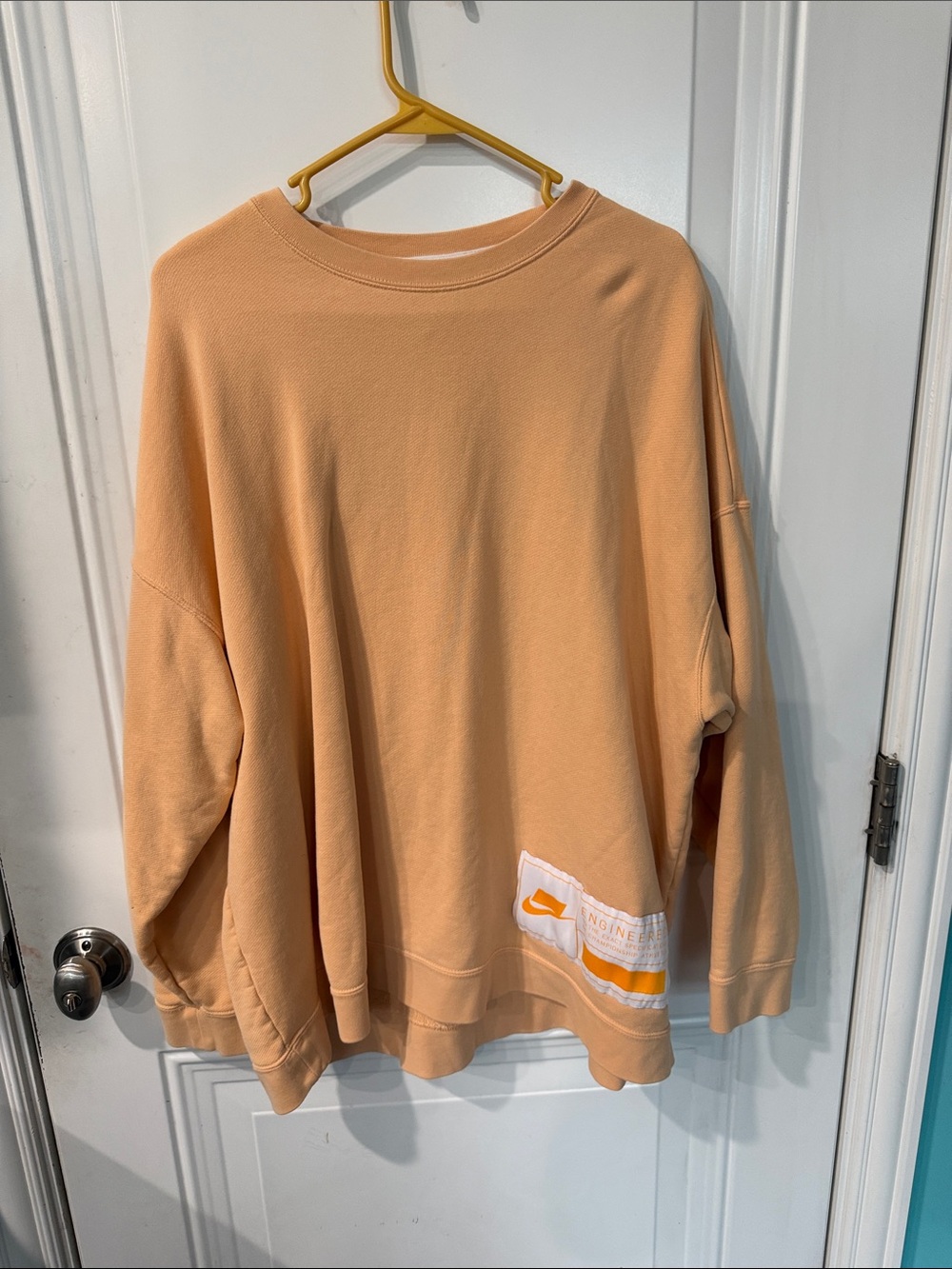 Nike Peach Crewneck Sweatshirt with Logo Patch